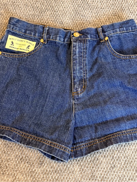 Disney Pants - Walt Disney World Women’s High Rise Denim Jean Shorts Size 8 Dark Wash Mickey